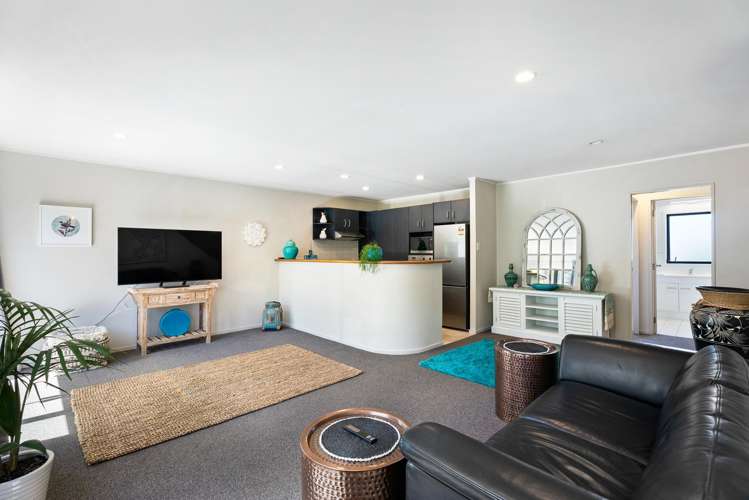 4/76 Galway Street_3