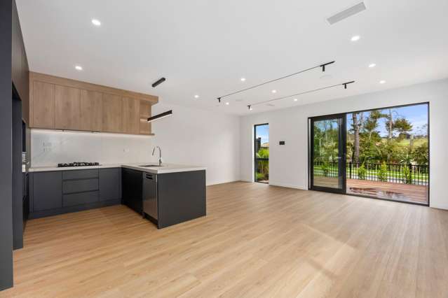 80E Tukutata Crescent Milldale_2