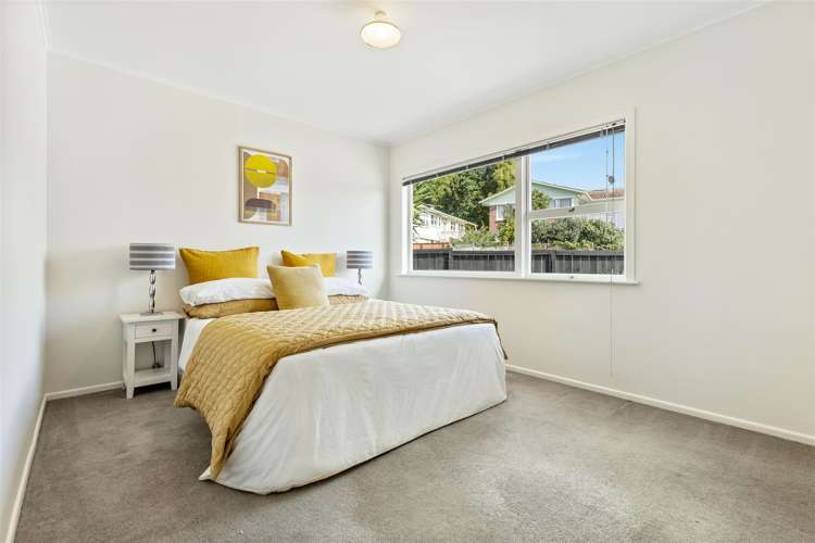 2 Talavera Place Te Atatu South_15