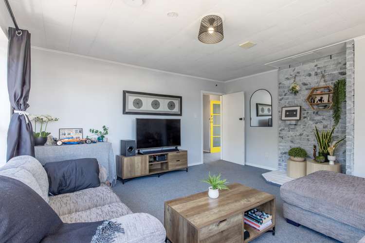 2 Savage Crescent Waipukurau and Surrounds_9