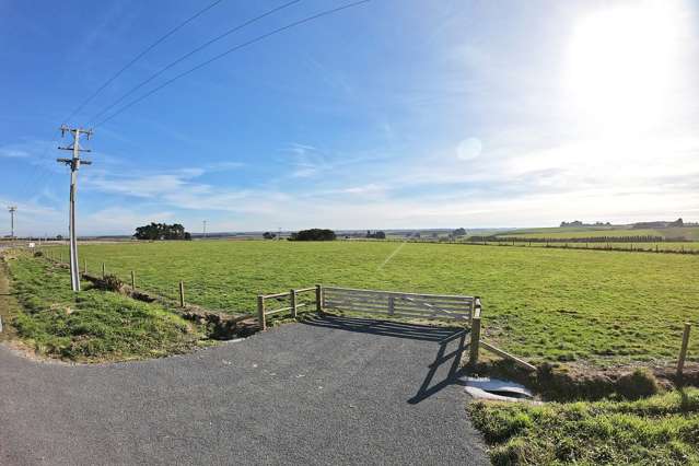 Lot 2 Cnr Mataura Island Fortrose Road and Tokonui Gorge Road Highway Fortrose_1