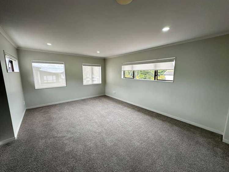 39 Terrasini Drive Flat Bush_12