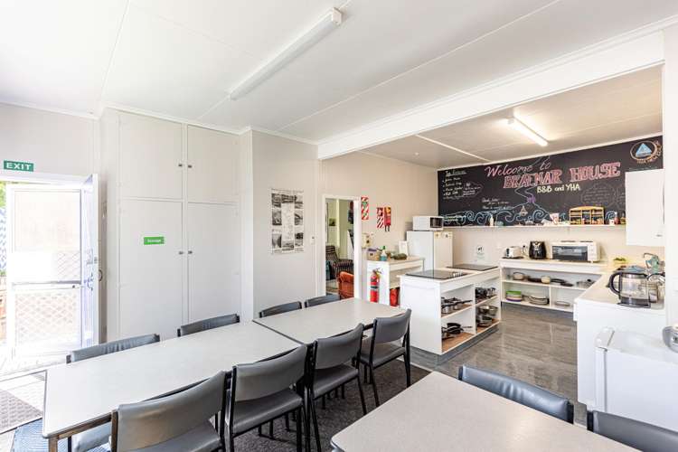 2 Plymouth Street Whanganui Central_11