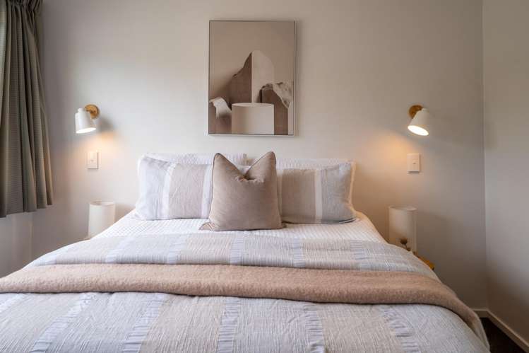 24 Exeter Street Stoke_15