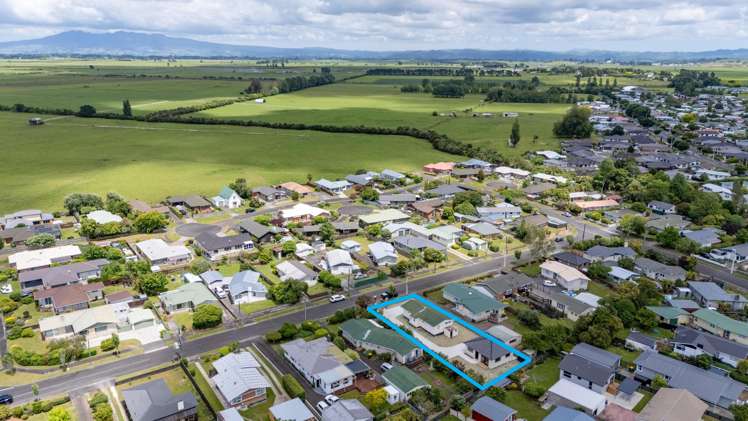 12 & 12A Oban Avenue Glenview_20