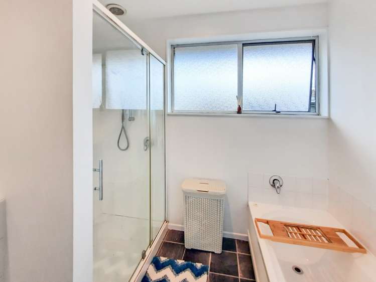 58 Denise Crescent Hornby_7