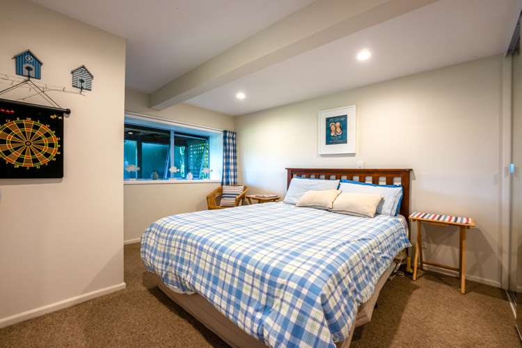 18 Marama Avenue Surfdale_13