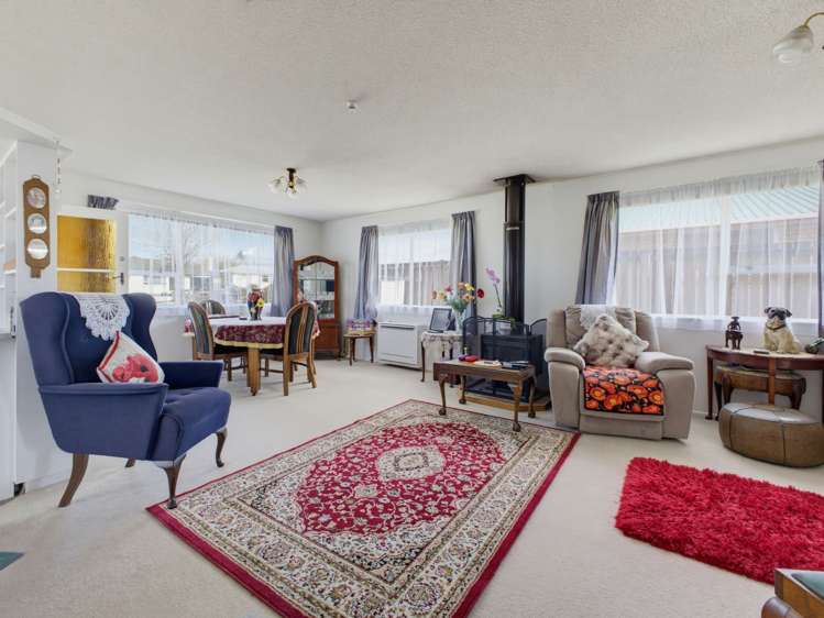 84A Broadway Stratford_18