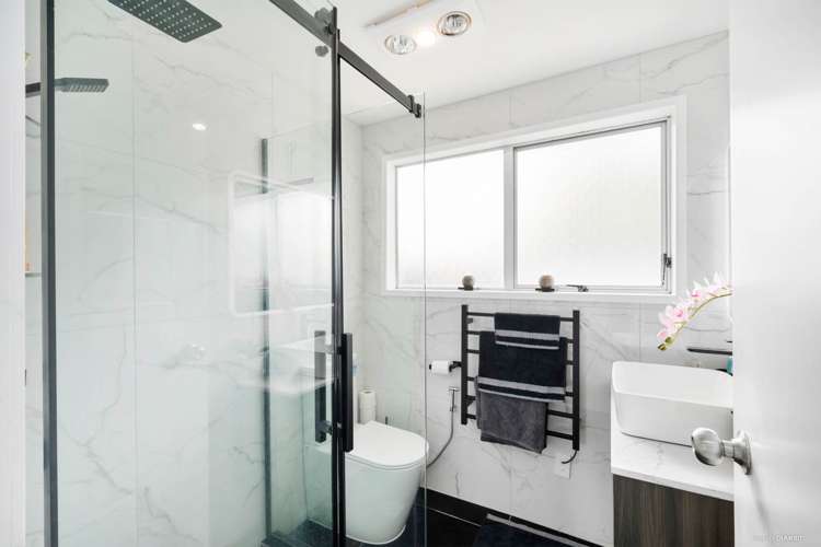 207 Gills Road Half Moon Bay_13