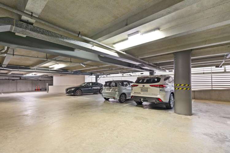 202/6 Durham Street (Kingsview Apartments) Tauranga Central_17