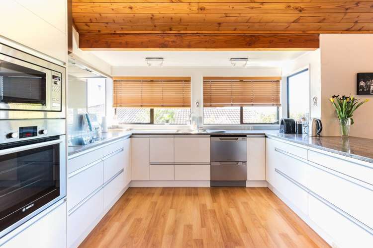 33 Bellbird Rise Murrays Bay_10