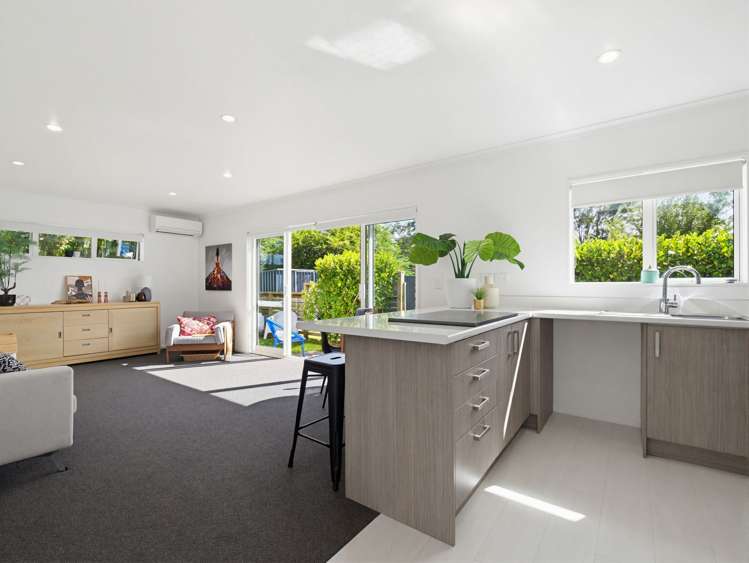 5 Hetherington Road Ranui_26