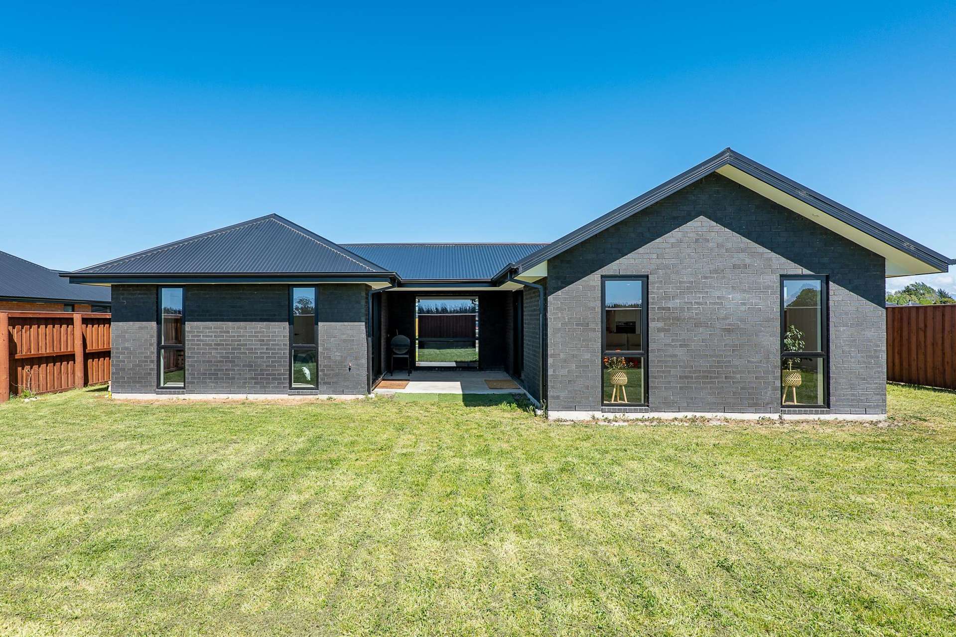 52 Eric Crozier Road Darfield_0