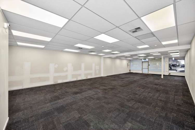 1186 Great North Road Pt Chevalier_2