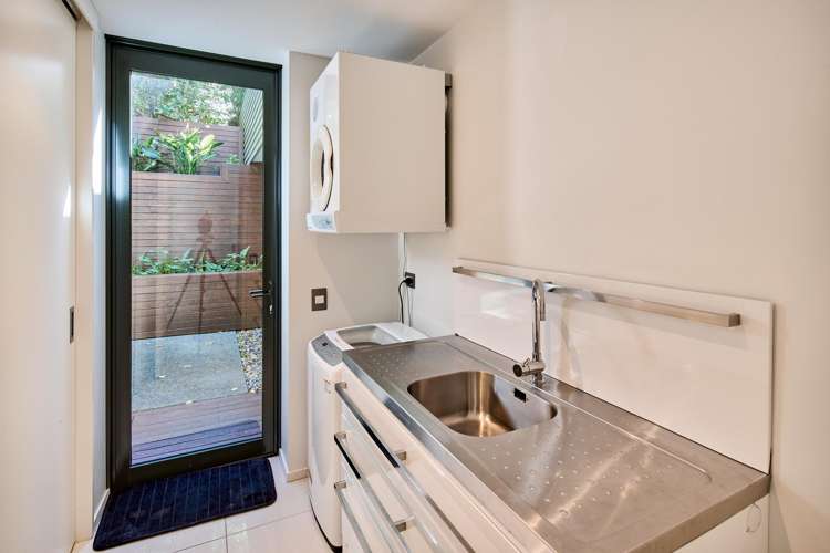 24D Mandalay Terrace Khandallah_35