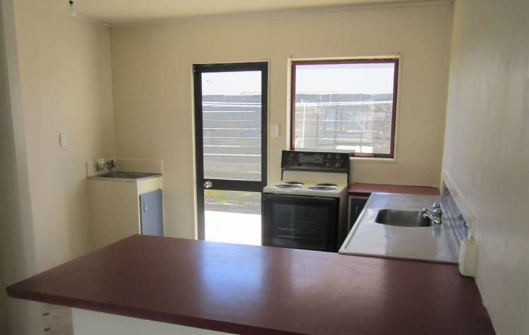 5/16-18 Hall Road 2634_1