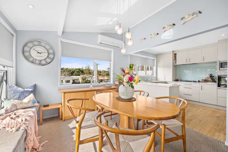 14 Luplau Crescent Cockle Bay_8