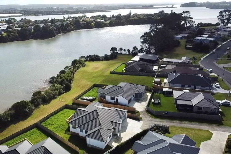 46 Harbour Crest Drive Waiuku_6