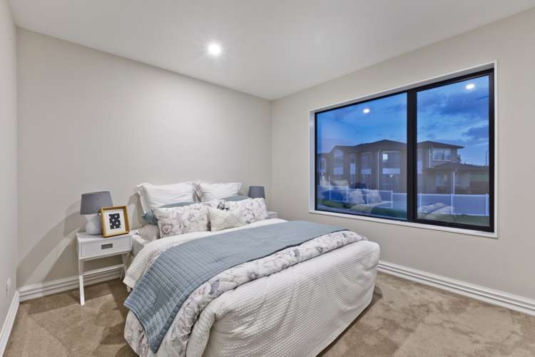 31 Lagonda Rise Oteha_23