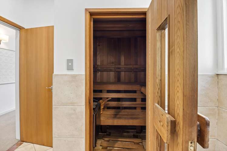 15 Walford Road Point Chevalier_12