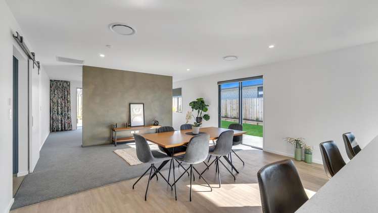 14 Greig Crescent Amberley_17