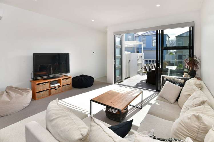 8 Sapling Way Millwater_5