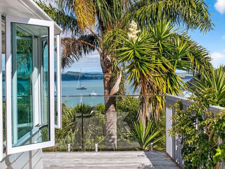 8 Robertson Street Russell_31