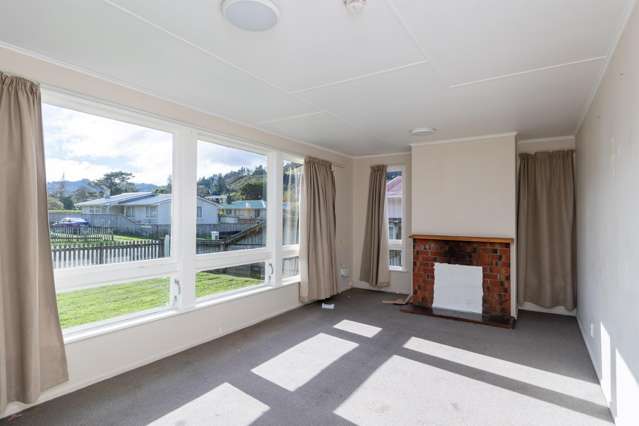 9 Orewa Grove Wainuiomata_1