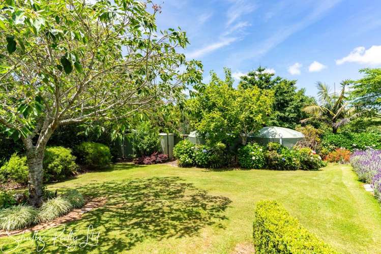 11 Te Pahi River Drive Paparoa_48