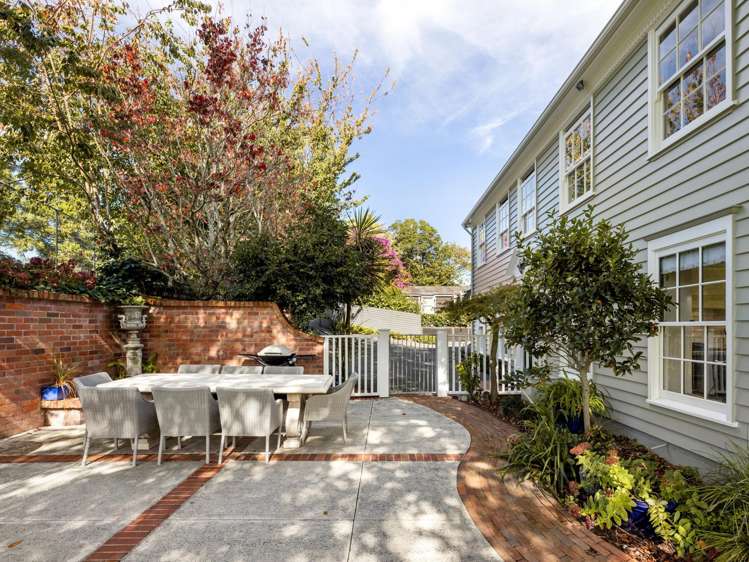 19 Kelly Place Chartwell_16