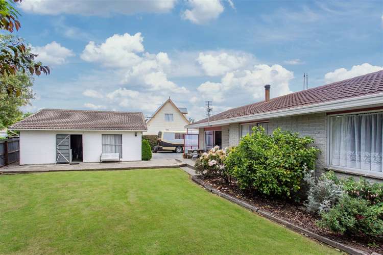 7 Main North Road Woodend_10