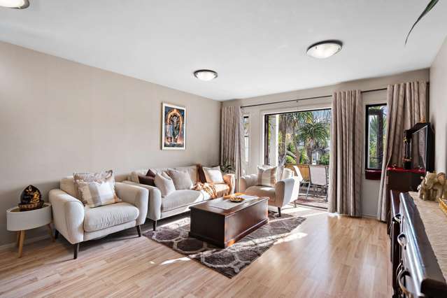 25/92 Bush Road Albany_1