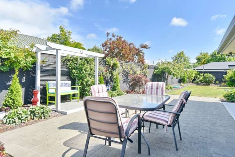 14 Stopforth Street Woodend_11