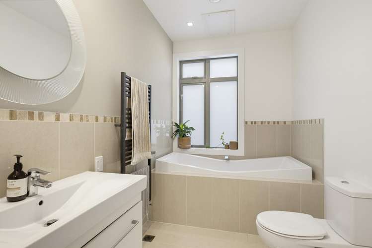 24B Mandalay Terrace Khandallah_13