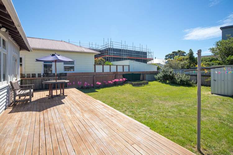 153 Onepu Road Lyall Bay_10