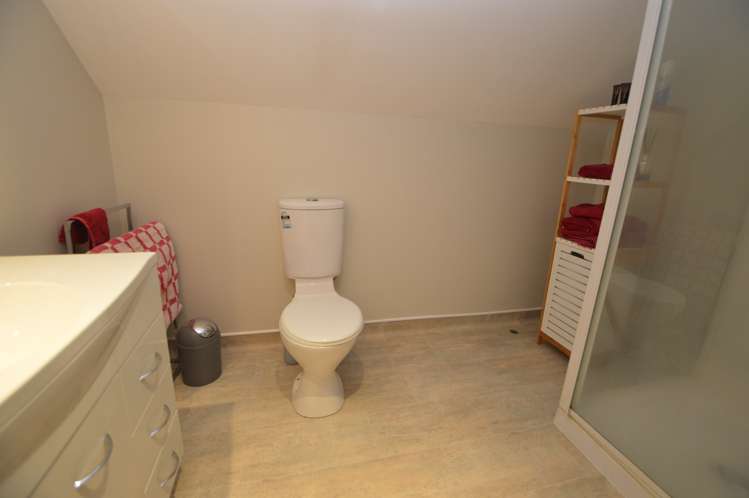 123 Belvedere Road Carterton_17