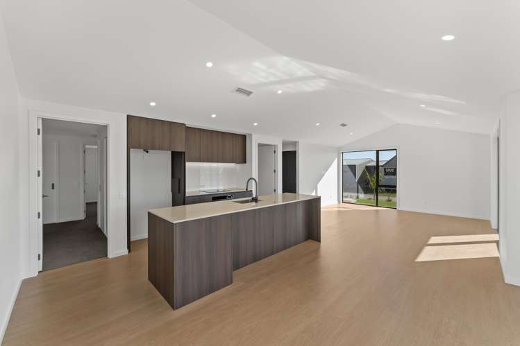 21 Greenway Crescent Richmond_8