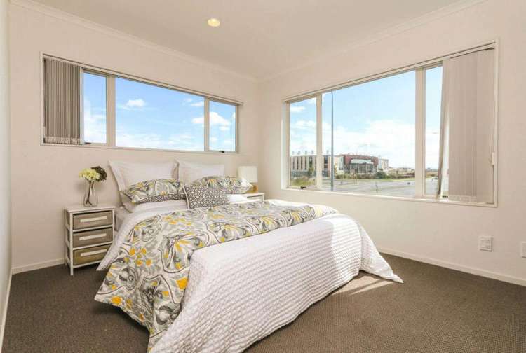 20 Montanez Drive Flat Bush_5