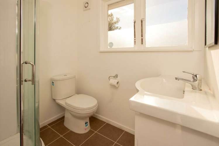 482A Hillsborough Road Mt Roskill_7