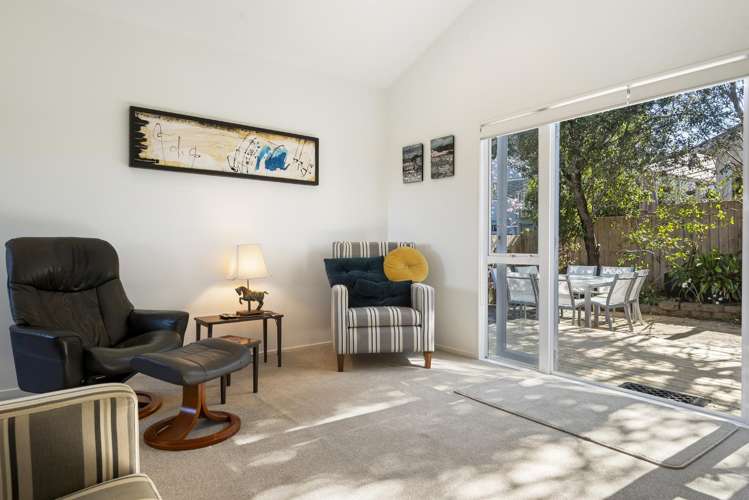 3/62a Lynden Avenue Hillcrest_6