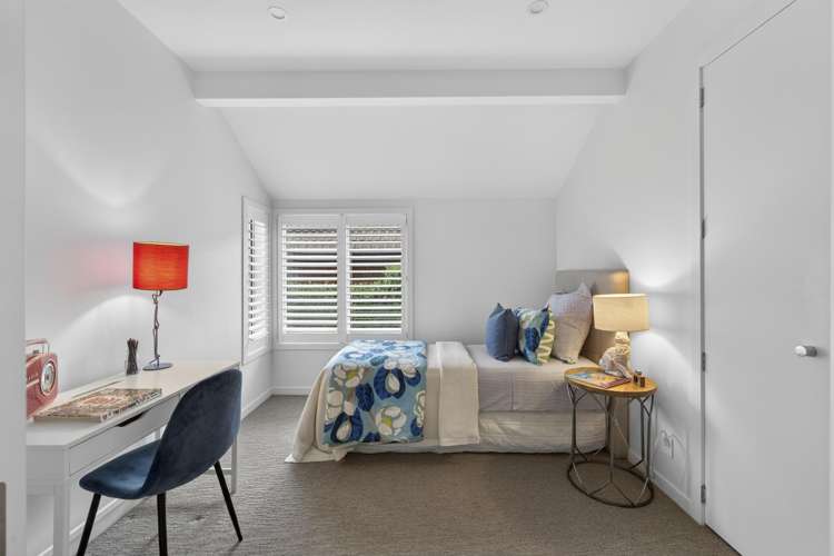 2/13 Walton Street Remuera_14