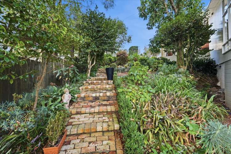 169 St Andrews Road Epsom_25