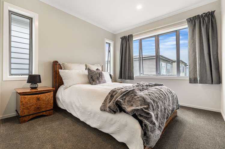 6 Fernly Rise Flat Bush_9