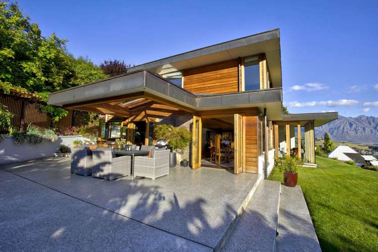 27 Edinburgh Drive Queenstown_31