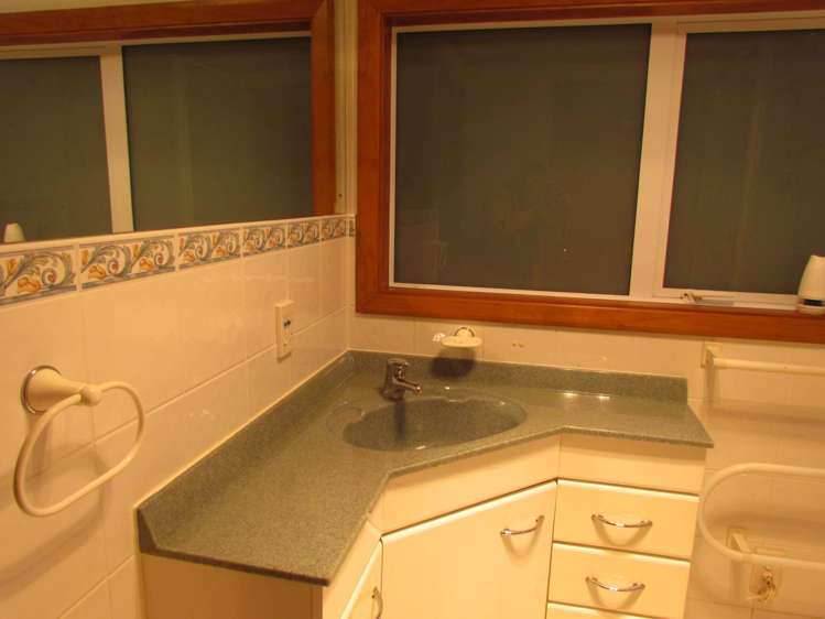 1/20 Gulf View Road Murrays Bay_15