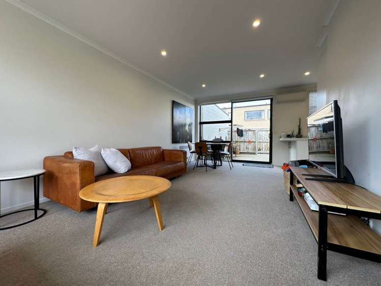 40 Bluegrey Avenue Stonefields_17