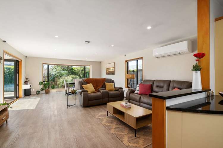 11 Glenmore Avenue Casebrook_6