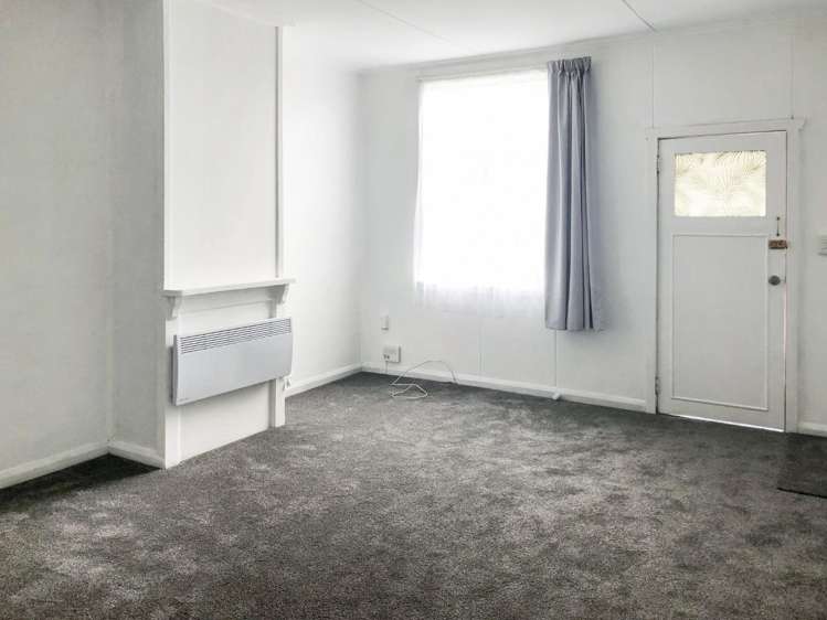 2/5 Gilmour Street 1208_3