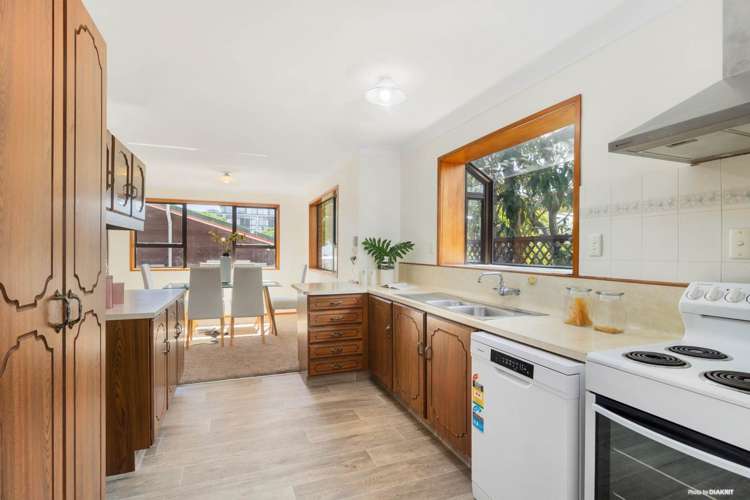 2/11 Kiwi Road Point Chevalier_5