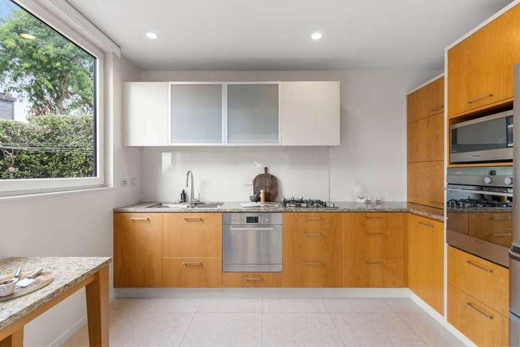 3 Godden Crescent Orakei_4